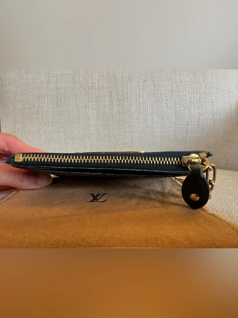 Louis Vuitton Dark Green Vernis Monogram Key Cles with Gold Hardware